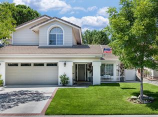 28551 Red Cedar Pl, Santa Clarita, CA 91390