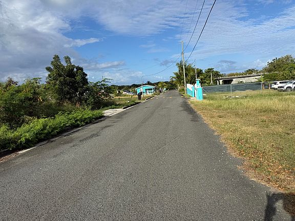 3rd image of 110 White's Bay WE