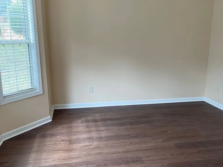 318 Derby Dr — Photo 6