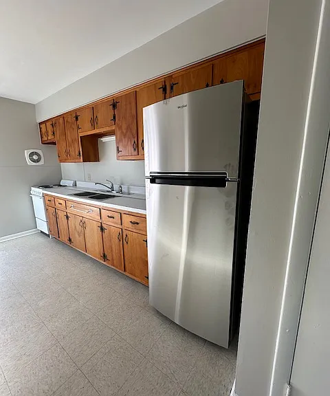 3072 Maiden Ln — Photo 1