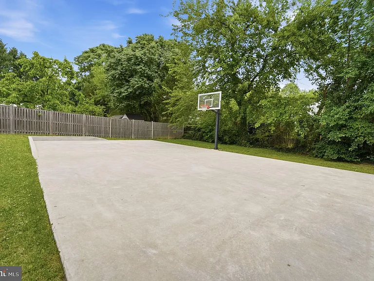 6355 Willowfield Way — Photo 55