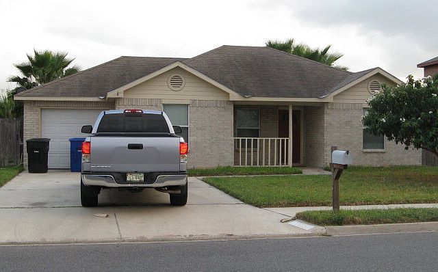 1st image of 3209 Princeton Ave #97