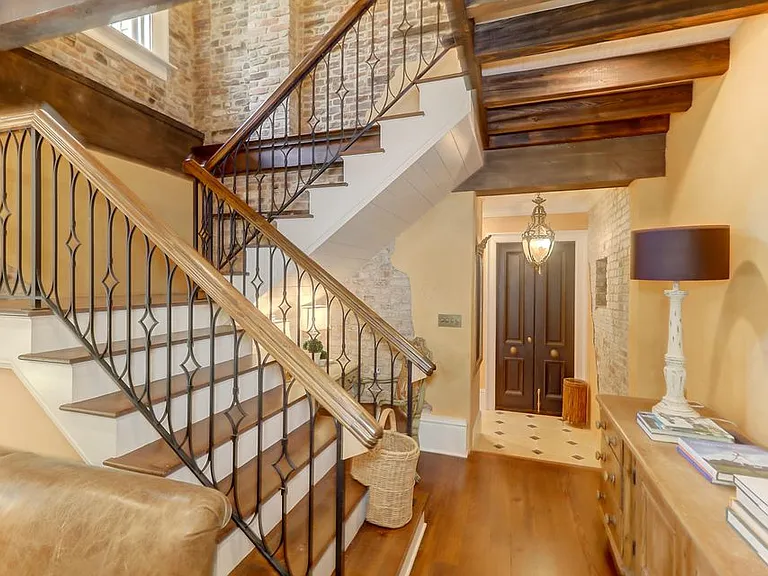 29 Broad St #2 — Photo 12