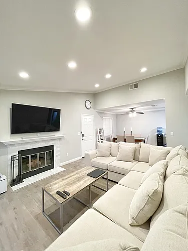 11150 Trinity River Dr Photo 1