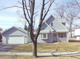 1618 Elizabeth Ave, North Chicago, IL 60064