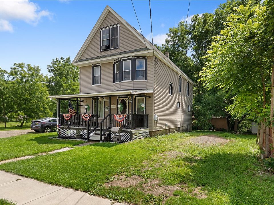1st image of 15 Bennett St