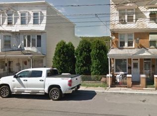 129 East Ave, Mount Carmel, PA