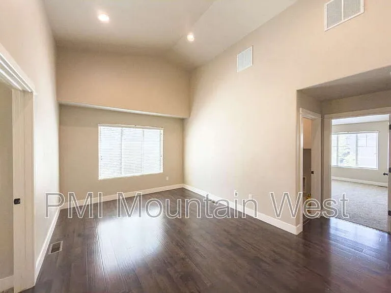 2119 Orchard Pines Loop — Photo 12