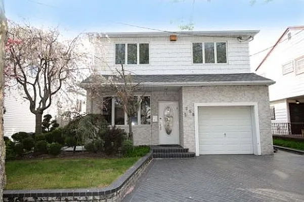 Sold by Bergen Basin Real Estate | media 1