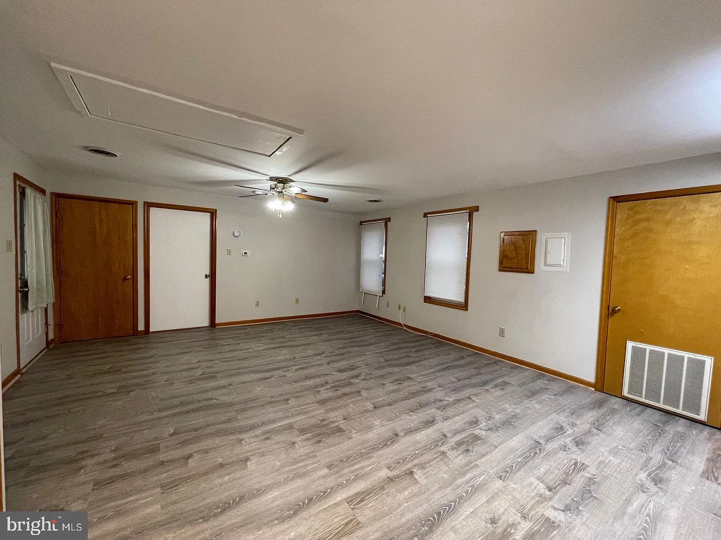 1 bed, 1.0 bath, 900 sqft, $1,200 — Photo 3