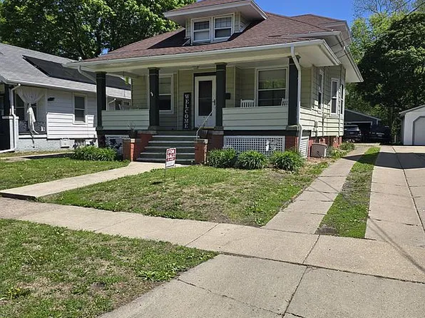 1249 Beecher Ave, Galesburg, IL 61401