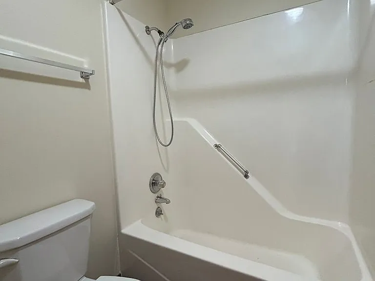 1828 N Ridge Dr — Photo 14