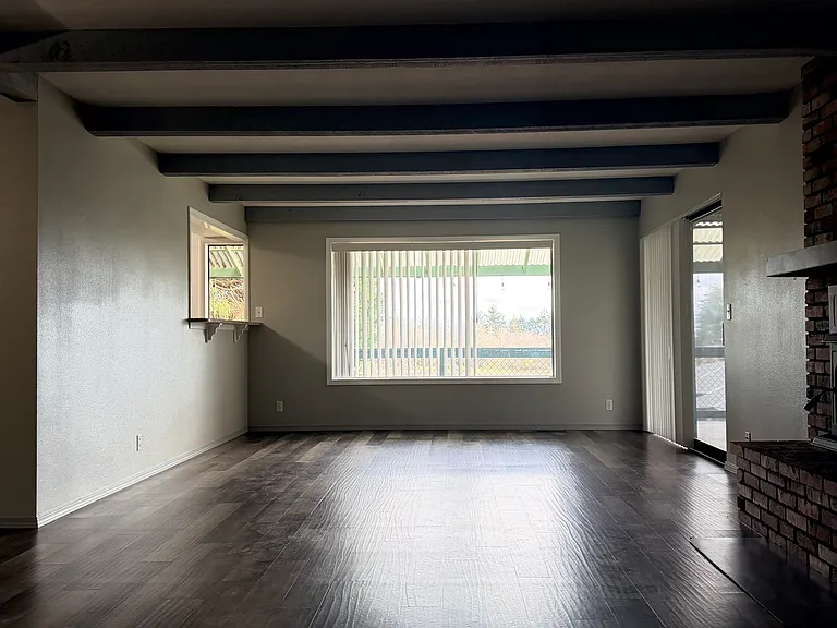 3956 Orchard Heights Rd NW — Photo 3