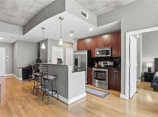 950 W Peachtree St NW Unit 913, Atlanta, GA 30309