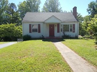 292 Lafayette Ave, Martinsville, VA 24112