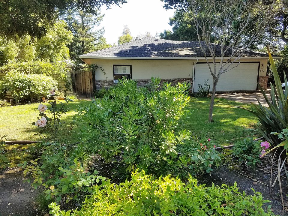1st image of 590 Deodara Dr