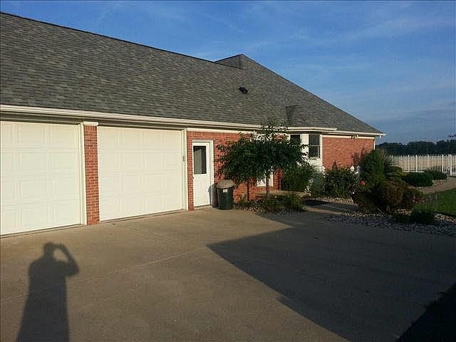 2nd image of 2101 E Rauch Rd