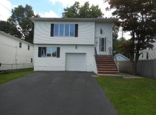 373 Hillcrest Ave, Plainfield, NJ 07062
