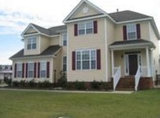 22432 Harbor Towne Dr, Carrollton, VA 23314