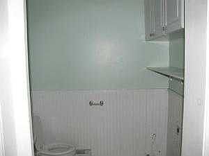 2nd image of 15 Wellington St