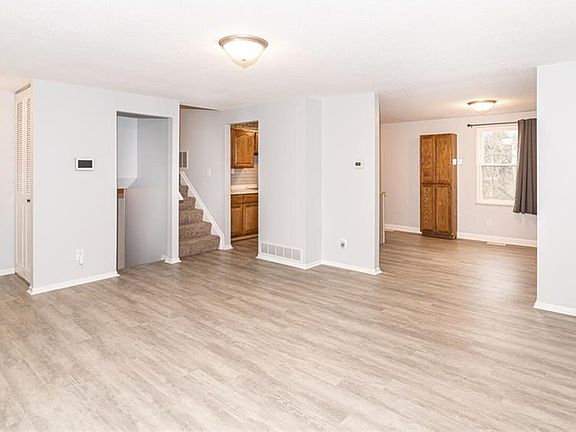 4th image of 11149 Whistler Dr
