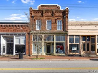 134 S Main St, Warrenton, NC 27589