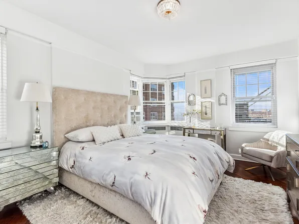 140 Cabrini Boulevard image 10 of 21