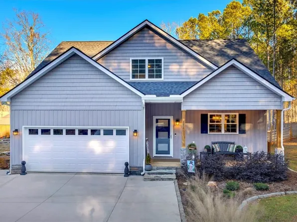 242 Bluebird Ln, Central, SC 29630