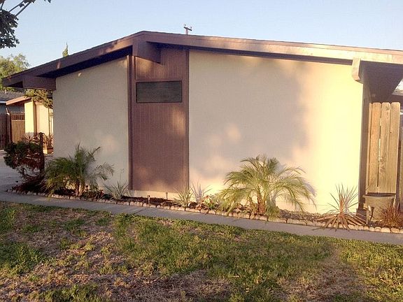 3rd image of 13542 Tahoe St