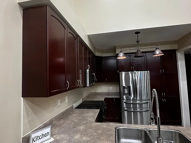 326 Chandler Cres #UPPER — Photo 11