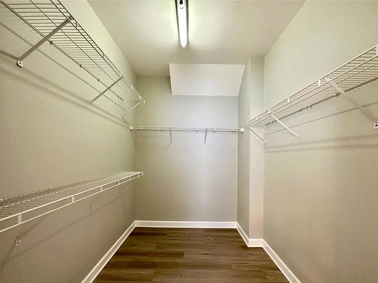 11531 McGinns Trace Ct — Photo 15