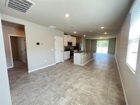 5th image of 1804 Carnostie Rd