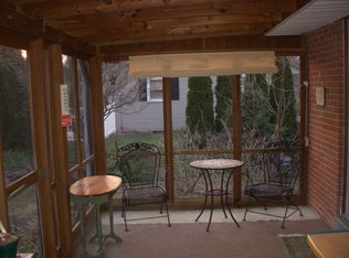 114 E Woods Dr, Lititz, PA 17543