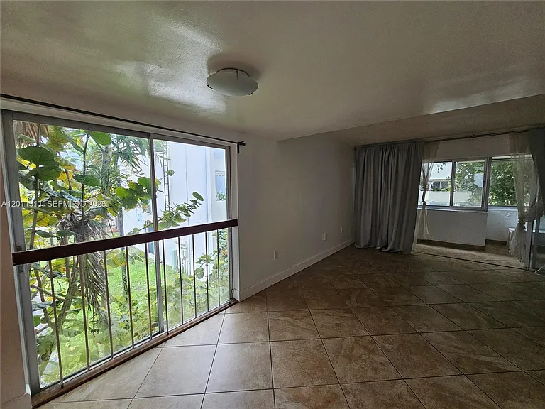 1912 SW 17th Ave #11 — Photo 26