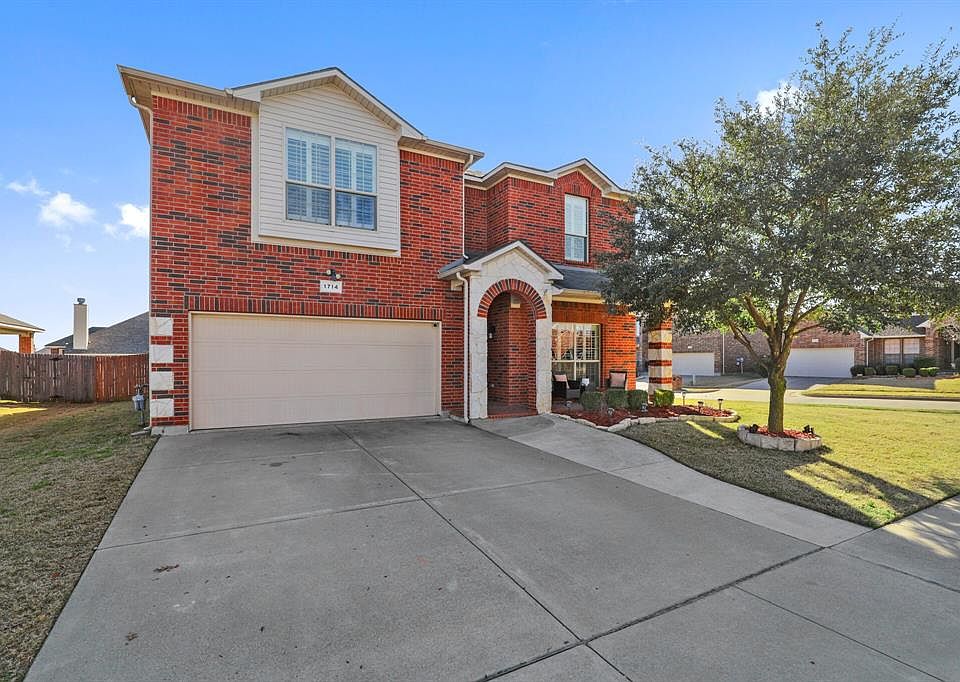 1st image of 1714 Wild Deer Way
