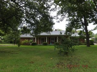 1123 Park Ln, Clarksdale, MS 38614