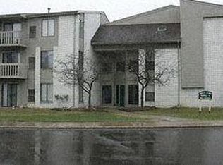 32005 W 12 Mile Rd UNIT 303, Farmington Hills, MI 48334