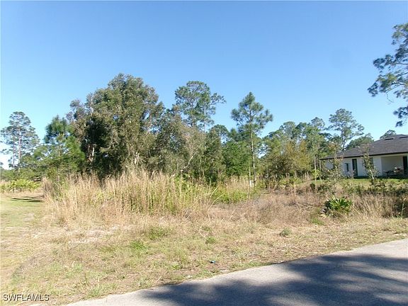 5th image of 811 Aletha Ave S