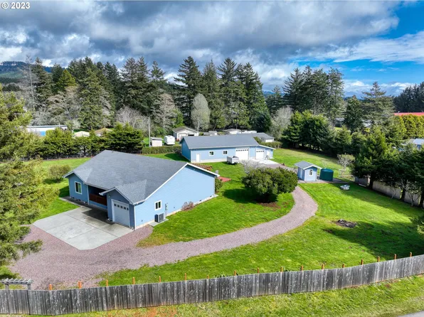 96408 Coverdell Rd, Brookings, OR 97415