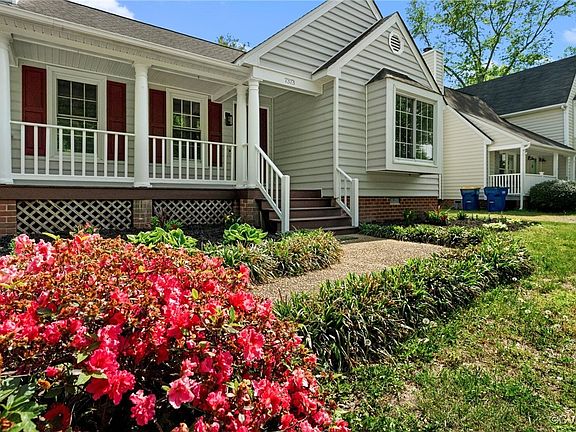 3rd image of 7373 River Pine Dr