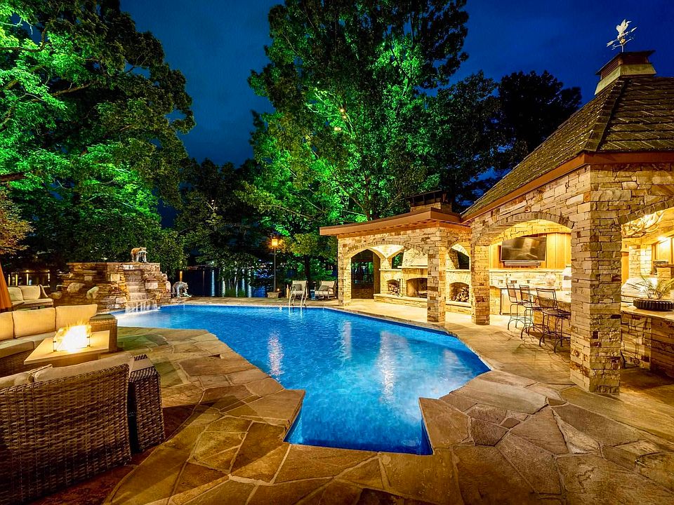 1st image of 110 Catalpa Cir