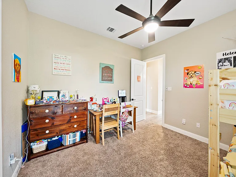 132 Ash Pkwy — Photo 25