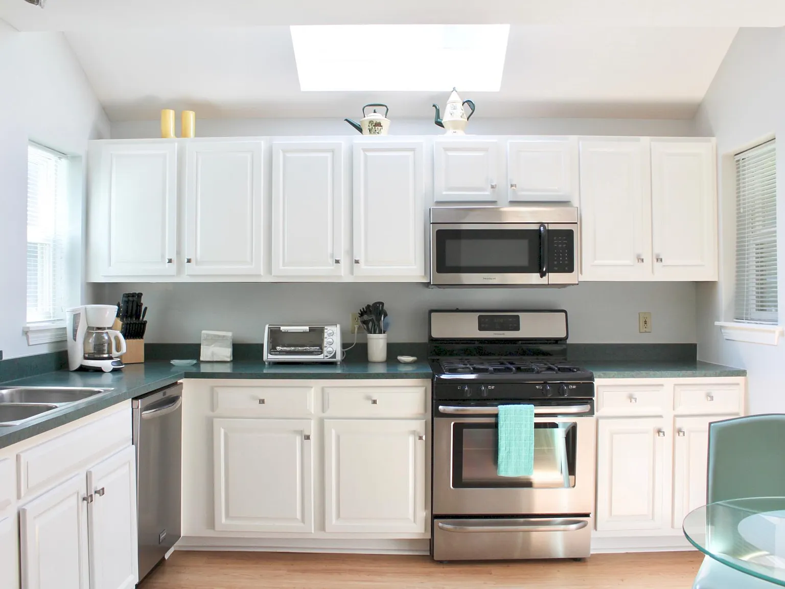 161 Austin Dr — Photo 2