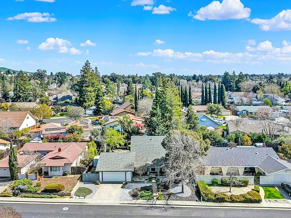 2nd image of 2156 Monterey Drive