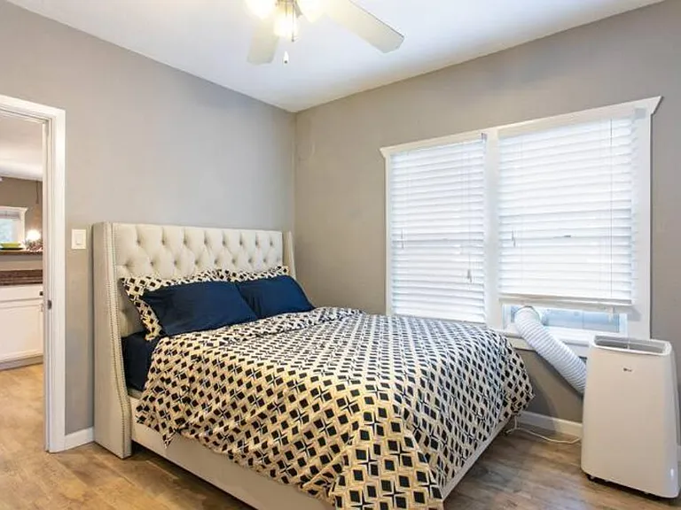 3908 Navajo St — Photo 8