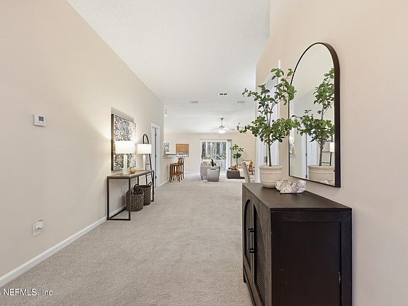 5th image of 2108 S CRANBROOK Avenue