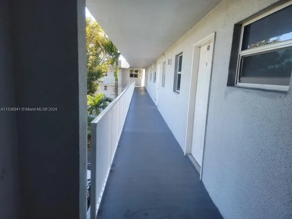 116 Royal Park Dr APT 4C, Oakland Park, FL 33309