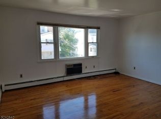 20 Leslie Pl #2, Irvington, NJ 07111