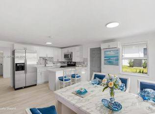 607 SW 3rd St, Delray Beach, FL 33444