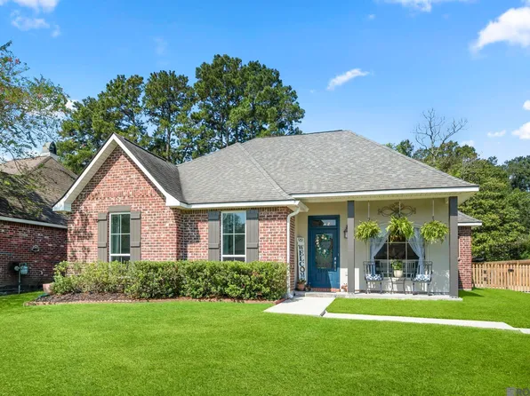 28025 Foxfire Ave, Walker, LA 70785